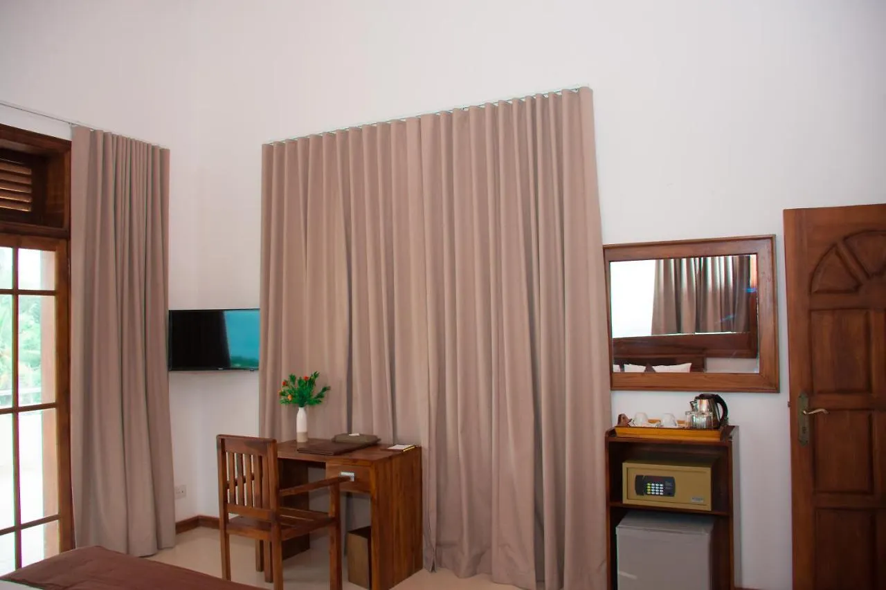 ***  Kandyan Hills By Unique Hotels סרי לנקה